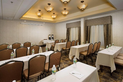 Hampton Inn By Hilton Rochester-Greece image 3